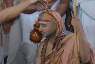 Sri Sri Abhinava Sankara Bharathi Mahaswamigal - Kudali 